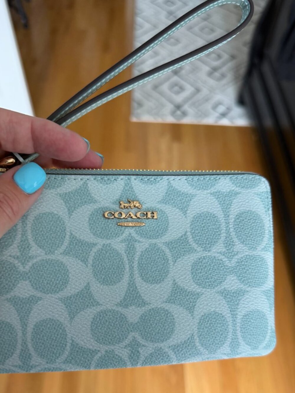NWT Coach Signature Patent Leather Coastal Blue Wristlet Zip Around Wallet NEW!